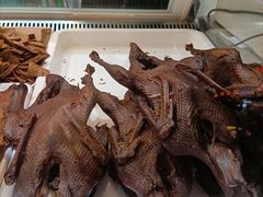 -张鸭子重庆特产卤味小吃(凯瑞店)