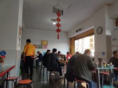 大堂-胡记牛杂粉