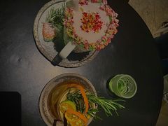 花环-BE NORMAL CAFE(霞溪路店)