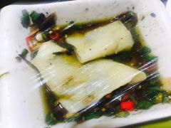 -颜氏双江清水鱼一养身火锅(磁器口店)