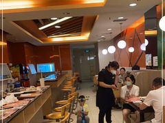 -呷哺呷哺(世贸.工三店)