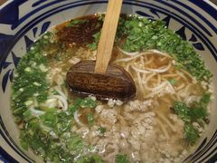 -蜗牛小馆醉乡民谣云南菜(惠新西里店)