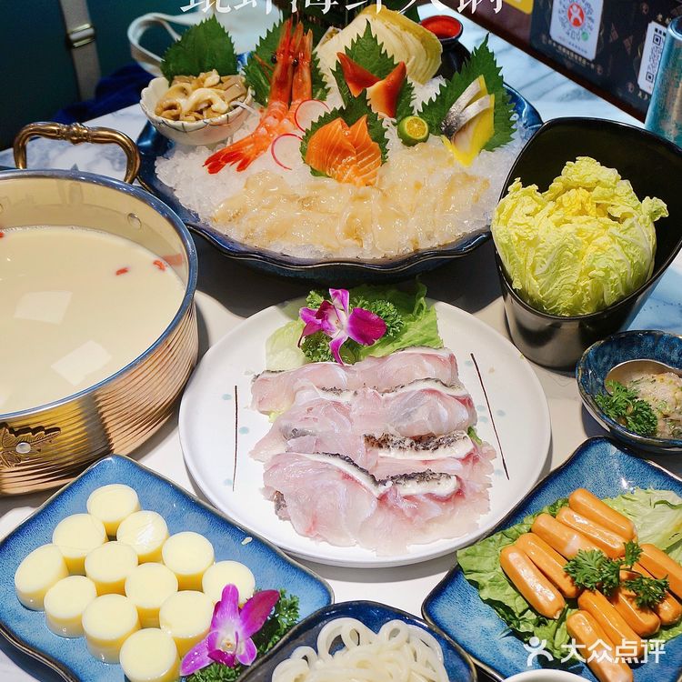 ‼️加拿大A 级象拔蚌｜这家甄蚌海鲜火锅真棒😋