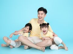 -iF摄影•全家福•证件照•形象照(南山店)