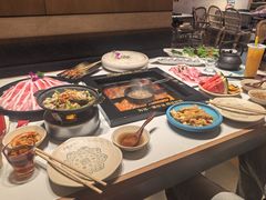 -老牌坊云南鱼豆花火锅(哈西万达店)