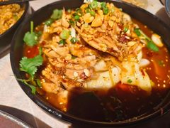 -巴厘龙虾·榜首油焖大虾(音乐学院·沿江酒馆店)