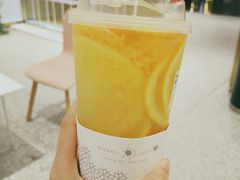 -奈雪的茶(湖滨银泰in77C区PRO店)