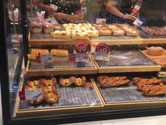 -巴黎贝甜(大宁国际商业广场店)