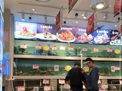 -万龙洲海鲜(大兴绿地缤纷城店)