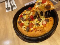 -必胜客(WOW中心城店)