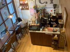 -C.Y Cafe