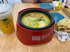 -苗南村豆花米线(二七万达金街店)