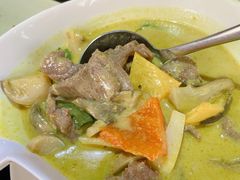 椰汁绿咖喱牛肉-金厨泰国餐厅·全泰籍厨师料理(拱北店)