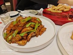 -八大碗·地道东北菜(白塔堡店)