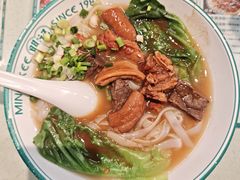 崩沙牛腩捞面-西关明记肠粉(荔枝湾店)