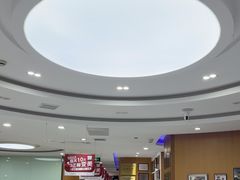 -雅悦齿科(顾村公园店)