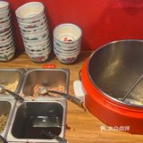 美食打卡！这家冒菜的套餐给的超级实在呀！