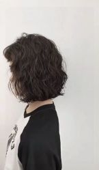 -妃格美发沙龙·烫发·染发