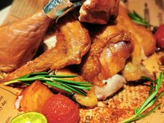 -春树下·树屋花房西餐厅(罍街AS1980店)