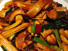 -雀舞云南菜(乐客城店)