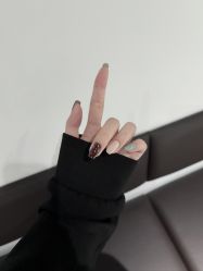 -睫乐园•睫公馆•美睫美甲沙龙
