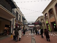 -王府井奥莱临潼小镇(临潼店)