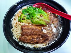 阿婆焖肉面-食惠里小笼包面馆(越秀店)