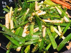 -何师烧烤·香辣蟹·川菜·30年老品牌(太古里旗舰店)
