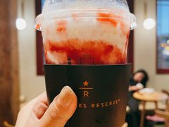 草莓轻乳酪-星巴克臻选(北京前门大街店)