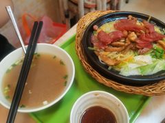-卓雅桂林米粉