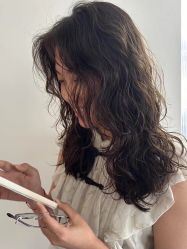 -H·Y HAIR SALON烫发·染发·造型