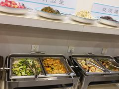 自助取餐区-鹈鹕素食餐厅自助餐部(正阳街店)