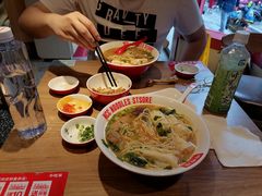 -牛吃草牛杂面(天一店)