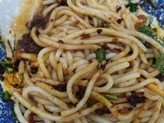 -此疆彼界·卓记米粉