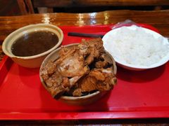 -万和春排骨砂锅米饭(湖北路店)