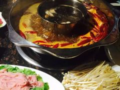 -小天鹅火锅·一线江景洪鼎旗舰店(洪崖洞店)