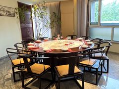 -高玛纳驴肉火烧(一世界店)
