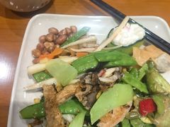 -菩提素健康自助素食馆