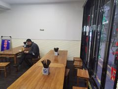 用餐区-石家包子(大学习巷店)