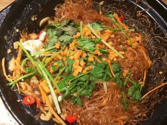 砂锅粉丝煲-费大厨辣椒炒肉(万家丽一店)