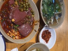 -谢老五跷脚牛肉·非遗传承店