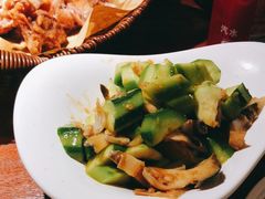 -前海沿·青岛菜(大拇指广场石老人店)