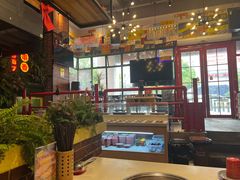 -钢管厂五区小郡肝串串香火锅(梅川路店)