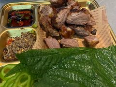 -小两口锦州烧烤·脆皮油边(依云北郡店)