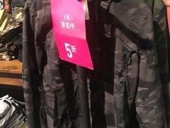 -Hollister(天环广场店)