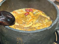 -蘑界·野生菌火锅(深业上城店)