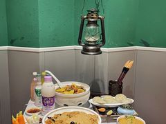-江城小馆陕南妈妈菜·全球旅行餐厅(钟楼店)