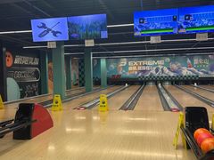 -极限PLAY运动娱乐新世界·团建派对潮玩休闲馆·室内蹦极高空游乐园