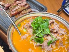 -娜仁图雅蒙古美食村(33小镇店)