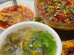 -乐山第一家临江鳝丝(茶坊路店)